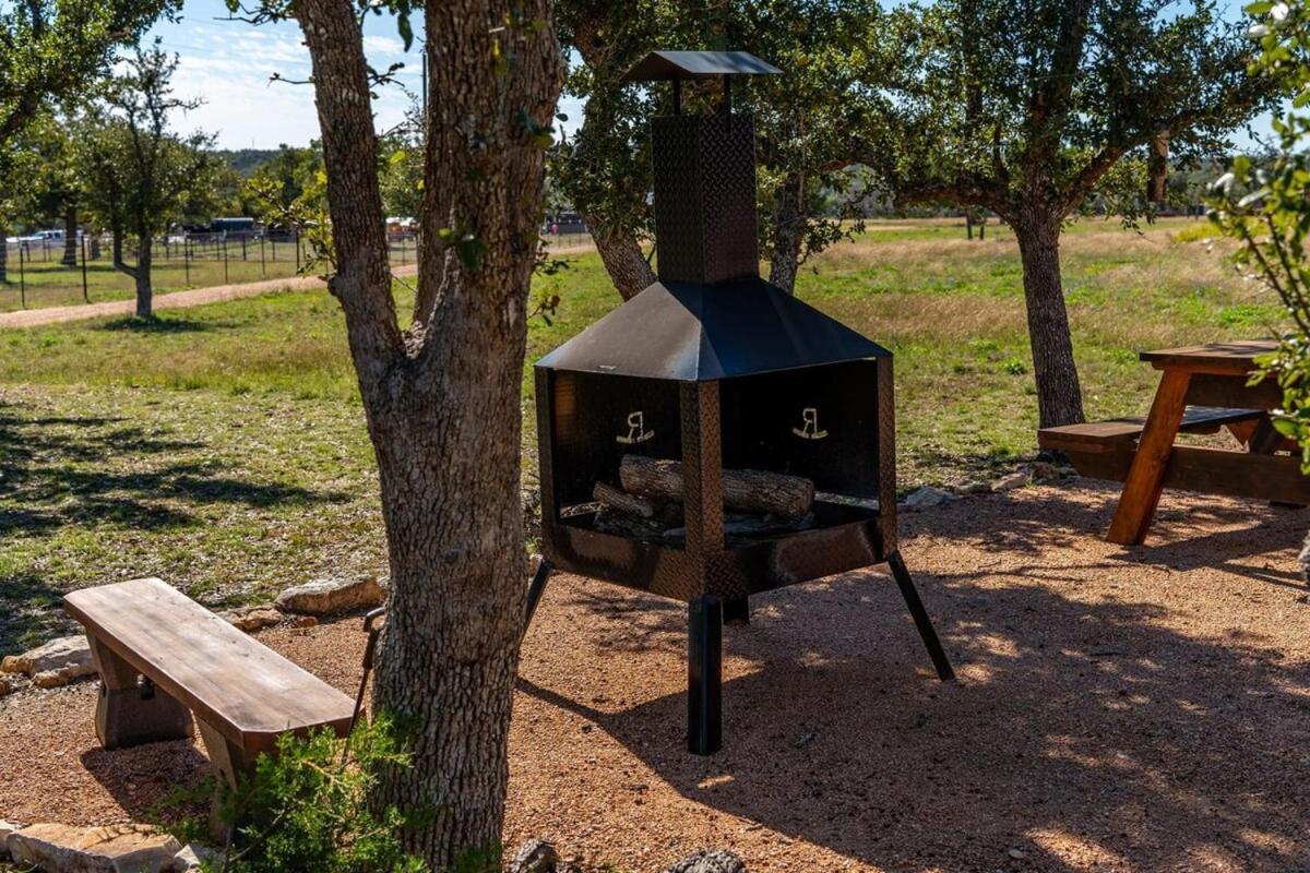 Rockin' R - Morning Star Cabin Fredericksburg Exterior foto